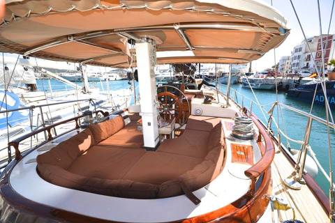 3aed3-alquiler-velero-costa-brava--9-.jpg